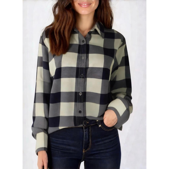 Lands' End Woman's Flannel Shirt Sz 18 Blue White Plaid Gorpcore Outdoor Hiking - Picture 1 of 15